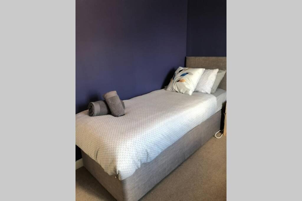 Dudley House **Staycation & Contractors** Sleeps 7 Tipton Exterior foto